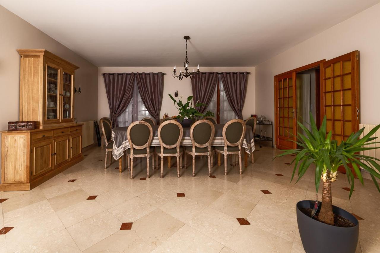 Le Clos Magedon Medan Ngoại thất bức ảnh