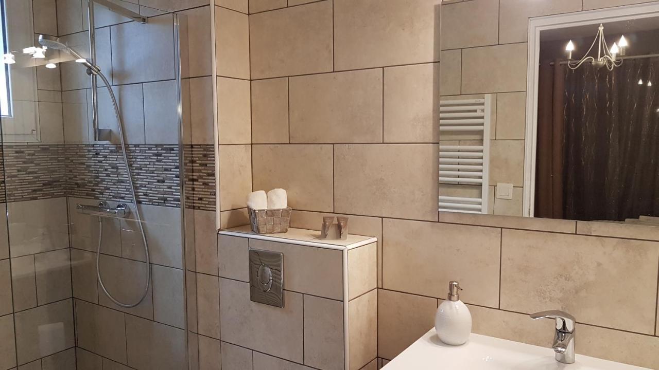 Le Clos Magedon Medan Ngoại thất bức ảnh